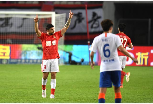 开云娱乐-广州队暂列赛区头名 卡帅：保证全员健康最后争冠