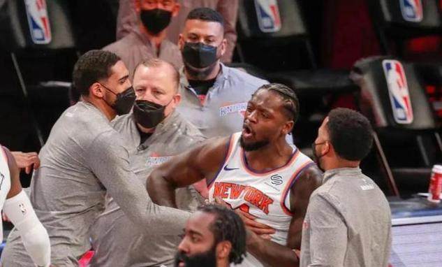 开云登录线上-东部第四！锡伯杜助尼克斯实现蜕变 过首轮可期